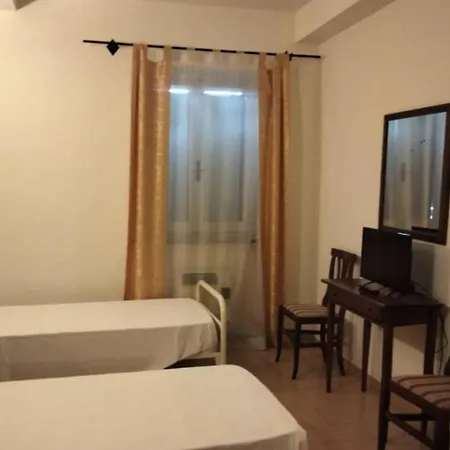 ホテル Il Pescatore トレビ